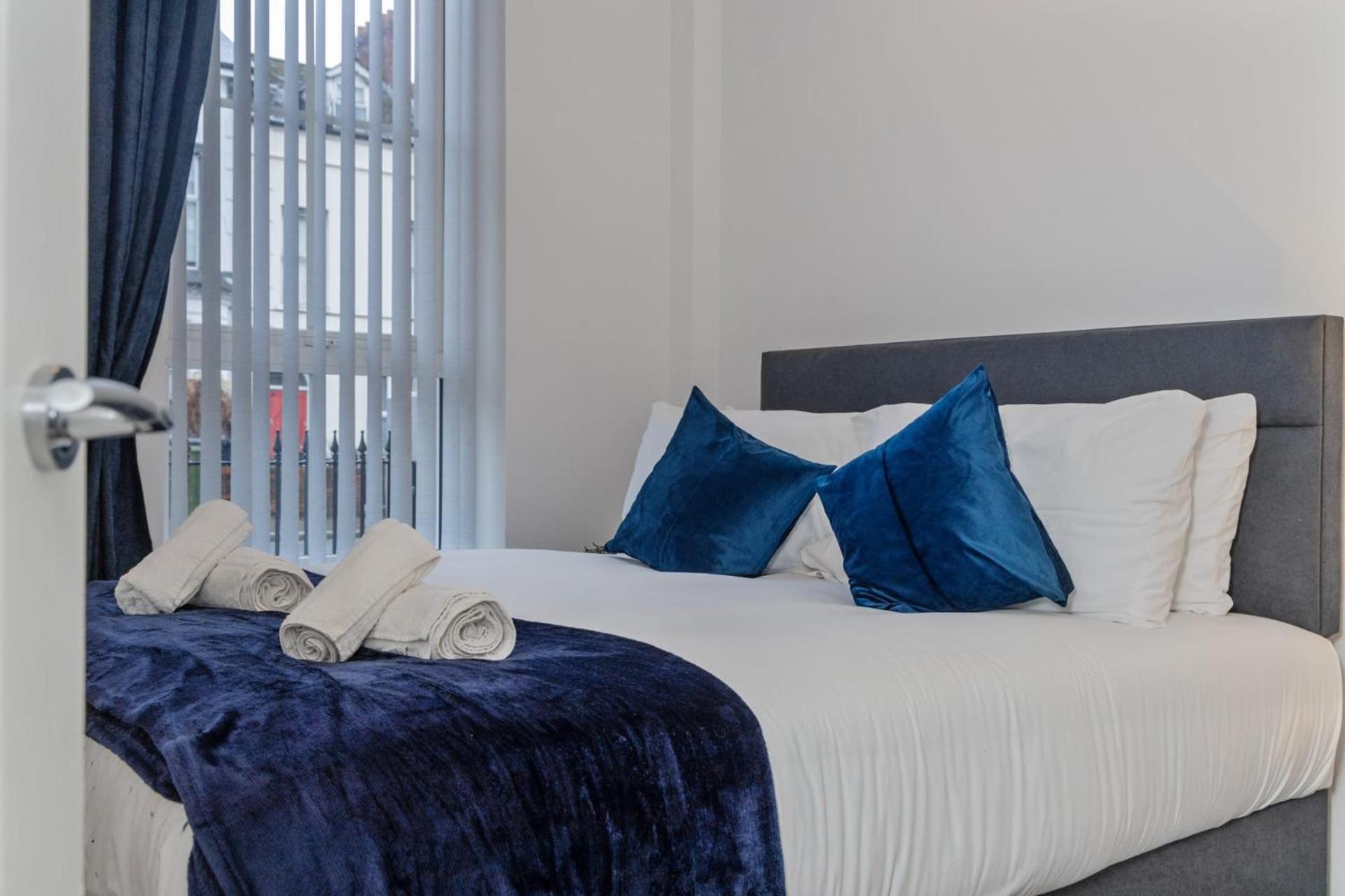 Contemporary 2 Bed Apartment -Belfast East Village Екстер'єр фото