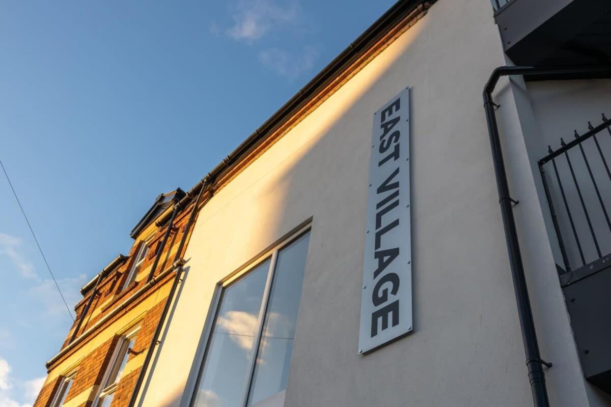 Contemporary 2 Bed Apartment -Belfast East Village Екстер'єр фото