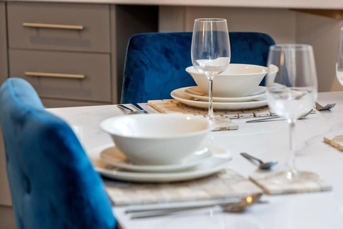 Contemporary 2 Bed Apartment -Belfast East Village Екстер'єр фото